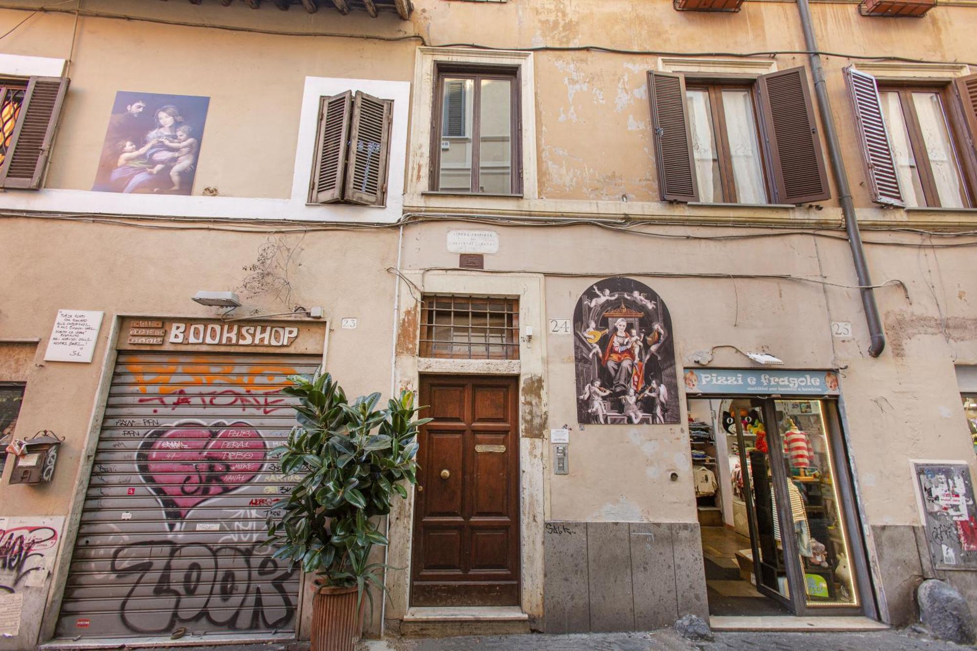 Happy Trastevere In Rome Bagian luar foto